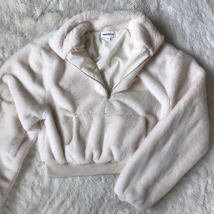 superdown cropped sweater